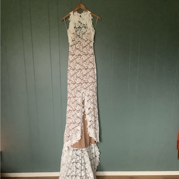 COPY - Grace Loves Lace Alexandra gown - Picture 8 of 14